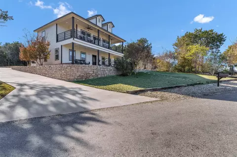 721 Rock Harbor Ct, Granbury, TX 76048