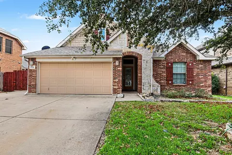 709 Ridgewater Trl, Fort Worth, TX 76131