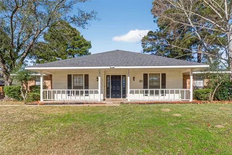 2412 Somersworth Dr, Shreveport, LA 71118
