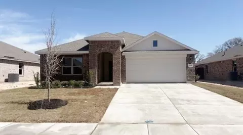 329 Blanco Dr, Azle, TX 76020