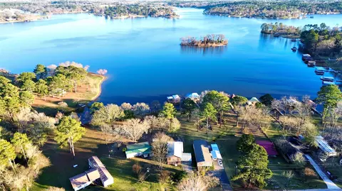 22557 Waterview Cir, Flint, TX 75762