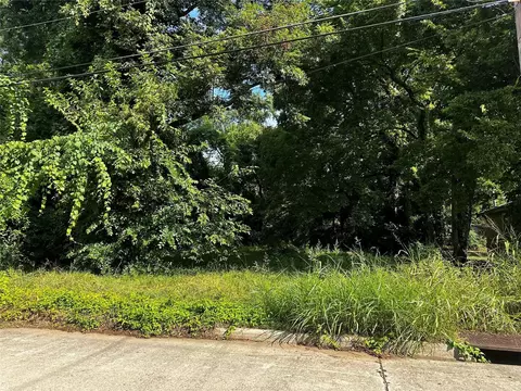 136 E Gregg St, Shreveport, LA 71104