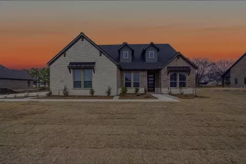 330 Cobb Rd, Leonard, TX 75452