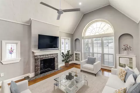 6910 Pasadena Ave, Dallas, TX 75214