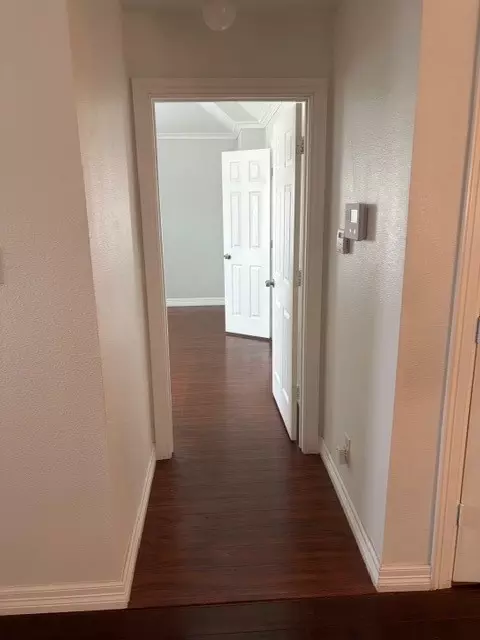 Entry Way - 921 Brookhaven Dr, Lancaster, TX 75134 photo 5 of 5