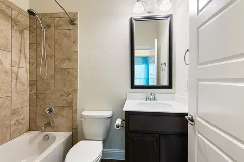 Bath - 920 10th St, Argyle, TX 76226 photo 1 of 2