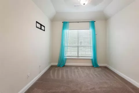 Bedroom - 920 10th St, Argyle, TX 76226 photo 4 of 4