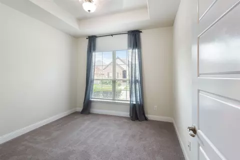 Bedroom - 920 10th St, Argyle, TX 76226 photo 3 of 4