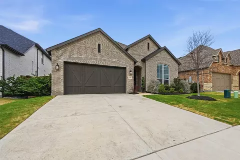 1205 S Roundwash Way, Midlothian, TX 76065