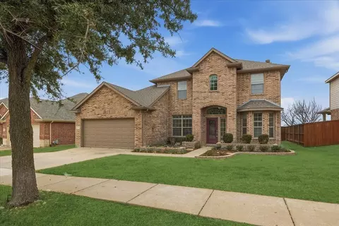 1216 Hickory Bend Ln, Fort Worth, TX 76108