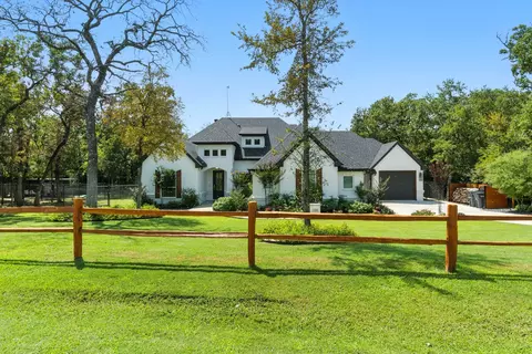 1001 Trinity Oaks Rd, Weatherford, TX 76087