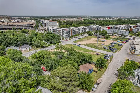 1311 Waterman St, Fort Worth, TX 76102