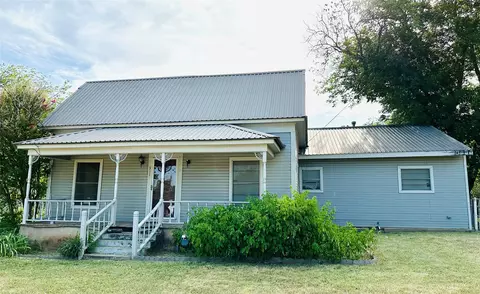 311 S Melwood St, Winters, TX 79567