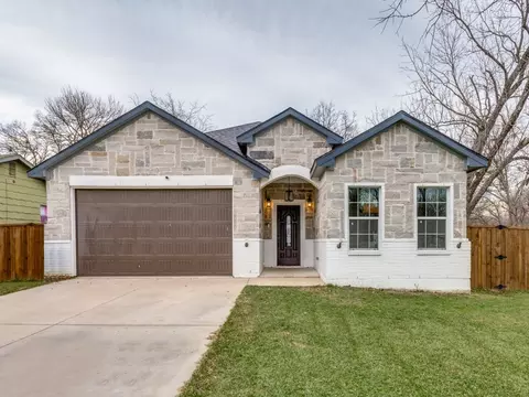 908 E Decatur St, Ennis, TX 75119