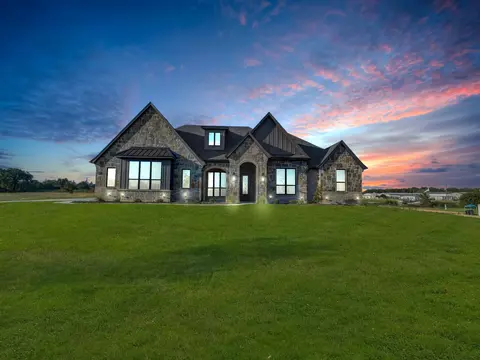 121 Desperado Way, Weatherford, TX 76088