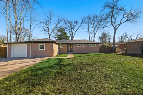 2900 Old Orchard Rd, Garland, TX 75041