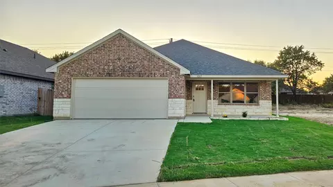 1317 Oak Vly, Denton, TX 76209