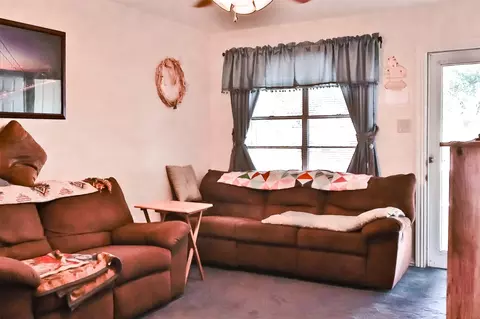 502 Ridgeway St, Clyde, TX 79510 photo 4