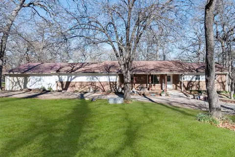 600 Bluff Springs Rd, Fort Worth, TX 76108