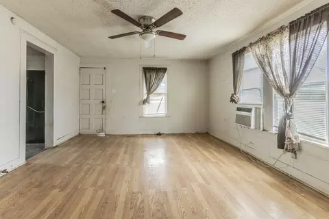 Living - 316 E Warren St, Hewitt, TX 76643 photo 4 of 4