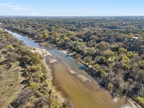 View/Area - 1307 Range Rd, China Spring, TX 76633 photo 3 of 5