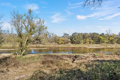 View/Area - 1307 Range Rd, China Spring, TX 76633 photo 2 of 5
