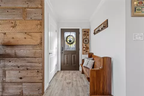 Entry Way - 1307 Range Rd, China Spring, TX 76633 photo 1 of 2