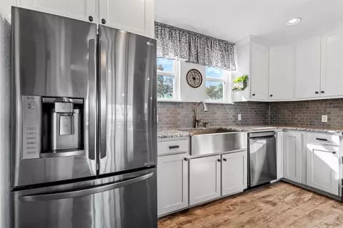 Kitchen - 1307 Range Rd, China Spring, TX 76633 photo 5 of 5
