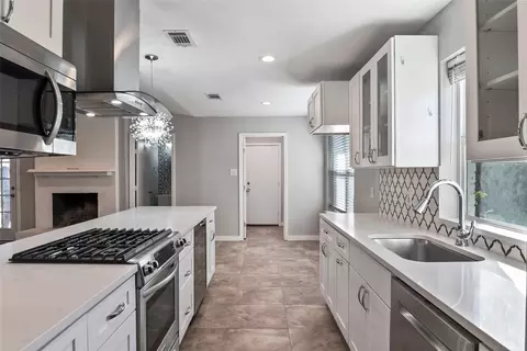 1320 E Spring Valley Rd, Richardson, TX 75081 photo 9