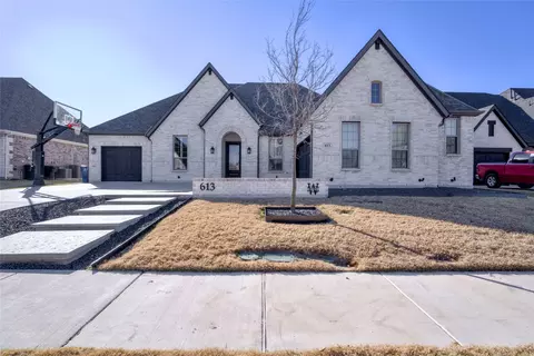 613 Singing Water Dr, Rockwall, TX 75087