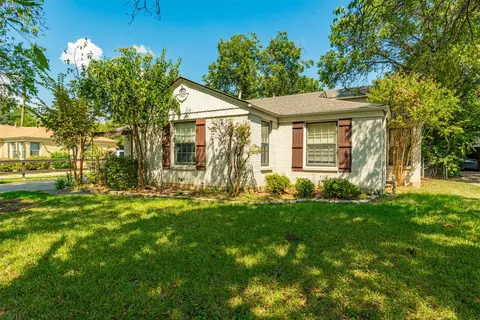 3536 Suffolk Dr, Fort Worth, TX 76109