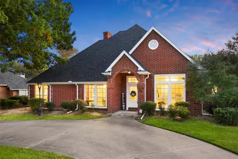 803 Williamsburg Dr, Ennis, TX 75119