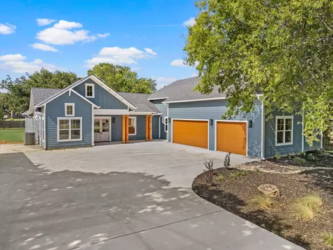 7525 Chapman Rd, North Richland Hills, TX 76182