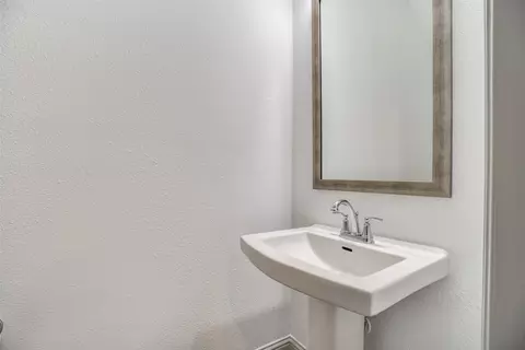 Bath - 421 Matchbox St, Argyle, TX 76226 photo 1 of 4