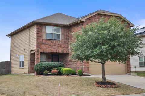 1930 Castaway Dr, Grand Prairie, TX 75051