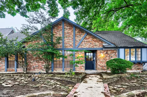 8026 Westover Dr, Dallas, TX 75231