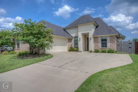 5116 Tensas Dr, Bossier City, LA 71111