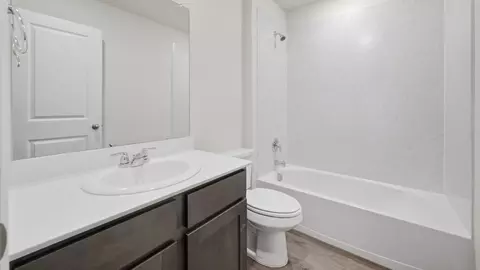 3244 Spaulding Dr, Paris, TX 75460