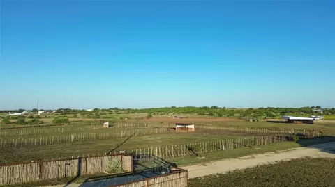 Other - 925 Clear Spring Rd, Stephenville, TX 76401 photo 6 of 9