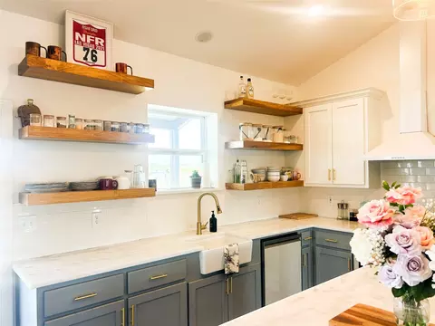 Kitchen - 925 Clear Spring Rd, Stephenville, TX 76401 photo 1 of 3