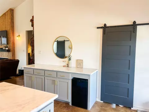 Entry Way - 925 Clear Spring Rd, Stephenville, TX 76401 photo 1 of 2