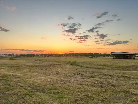 Other - 925 Clear Spring Rd, Stephenville, TX 76401 photo 5 of 9