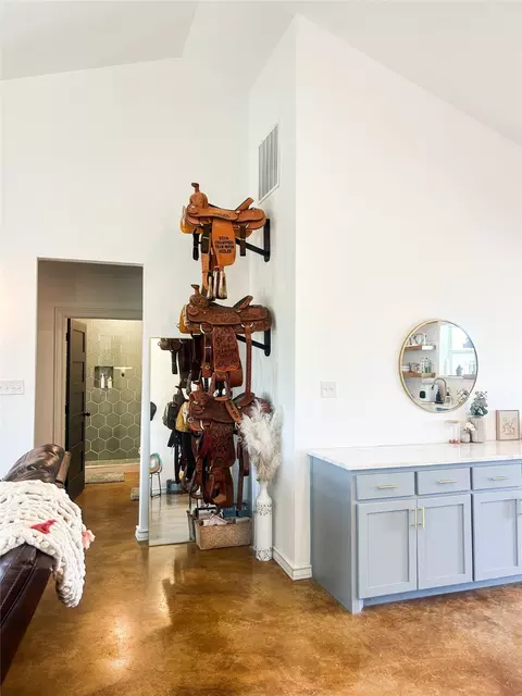 Other - 925 Clear Spring Rd, Stephenville, TX 76401 photo 1 of 9