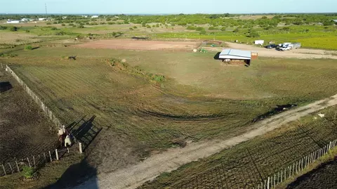 View/Area - 925 Clear Spring Rd, Stephenville, TX 76401 photo 2 of 2