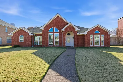 1133 Seminole Trl, Carrollton, TX 75007