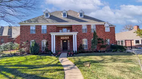 7206 Forestwind Ct, Arlington, TX 76001