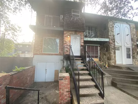 3420 Hidalgo Dr #301, Dallas, TX 75220
