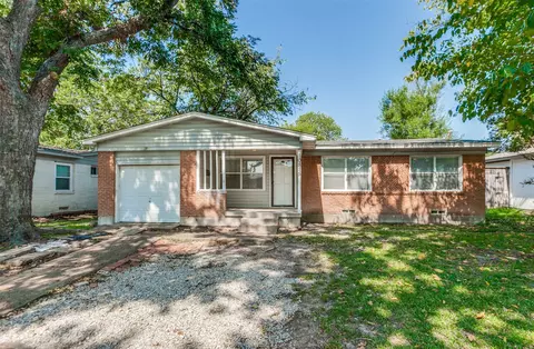 10815 Ruth Ann Dr, Dallas, TX 75228