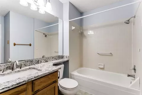 Bath - 17 Abbey Rd, Euless, TX 76039 photo 1 of 1
