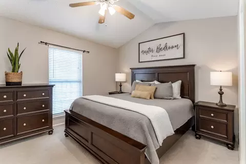 Bedroom - 17 Abbey Rd, Euless, TX 76039 photo 1 of 6